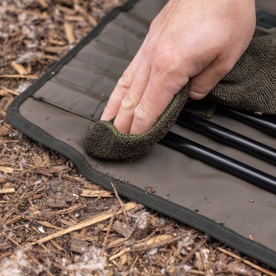 KORDA Чехол для зонта Brolly Wrap Dark Kamo